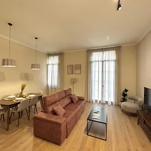 https://apartamentos-diputacio-by-gaiarooms.topbarcelonahotels.com