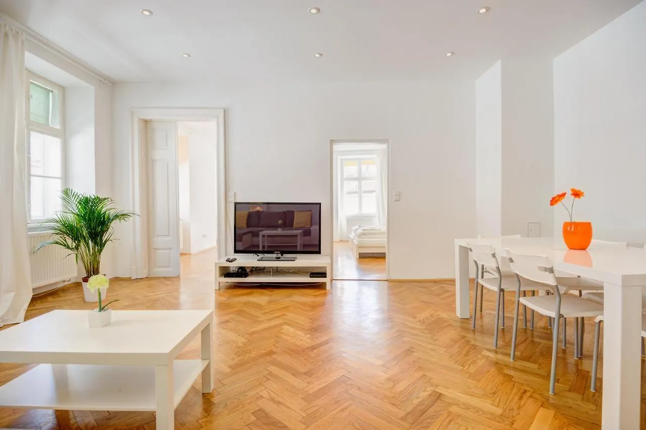 Vienna-Apartment-One Schmidgasse Vienna