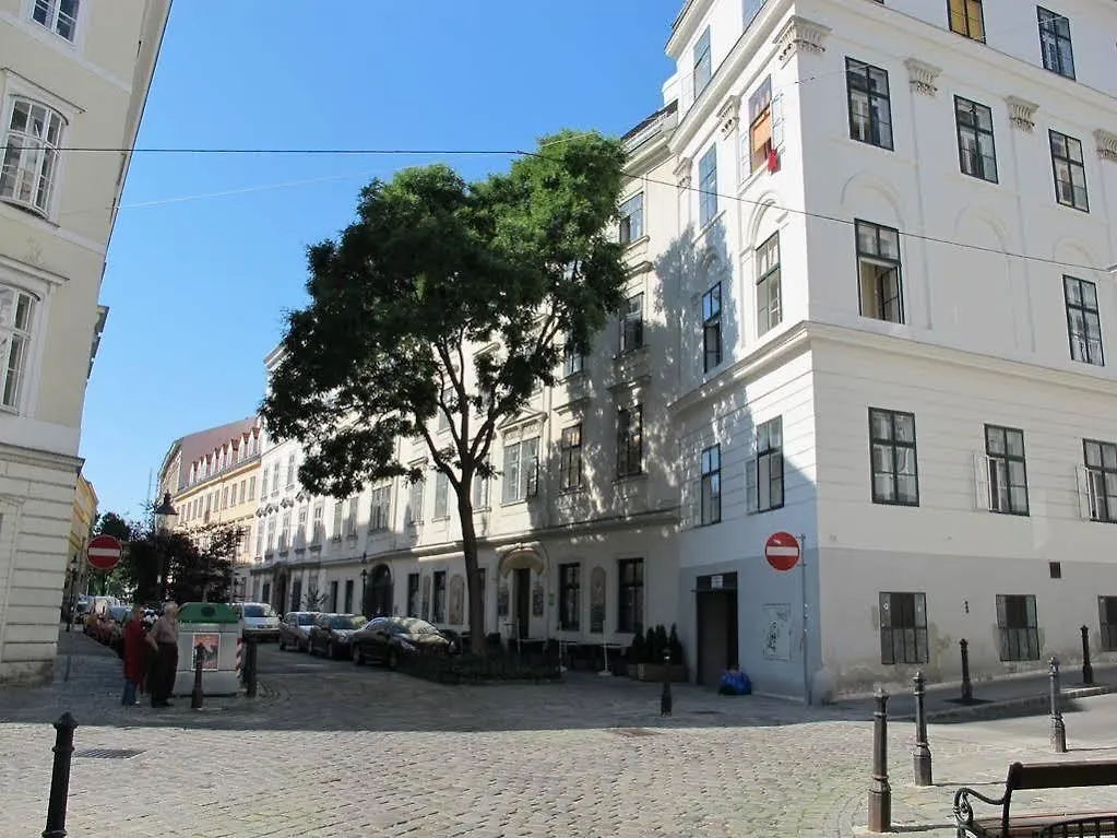 Apartment Vienna-Apartment-One Schmidgasse